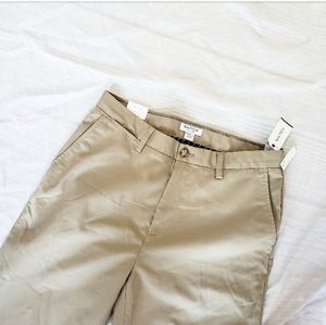 Nautica Khaki pants wrinkle resistant 34x32…